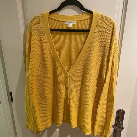 1901 Yellow Cardigan - Picture 3 of 4